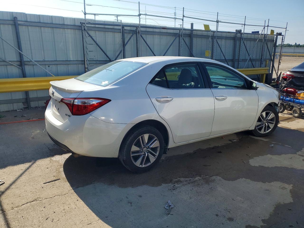2015 TOYOTA COROLLA LE ECO PLUS — снимка 3