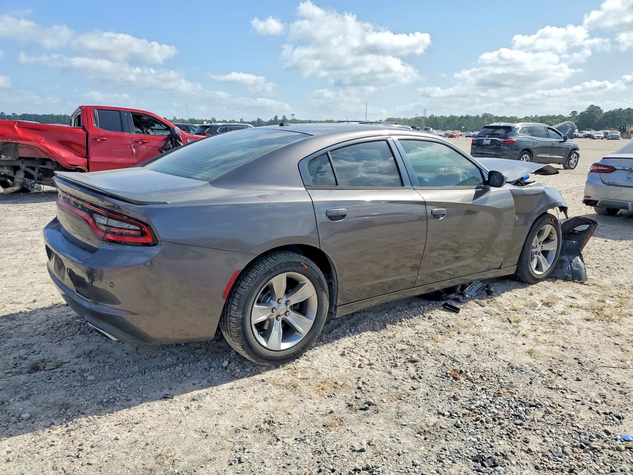 2015 DODGE CHARGER R/T 392 — снимка 3
