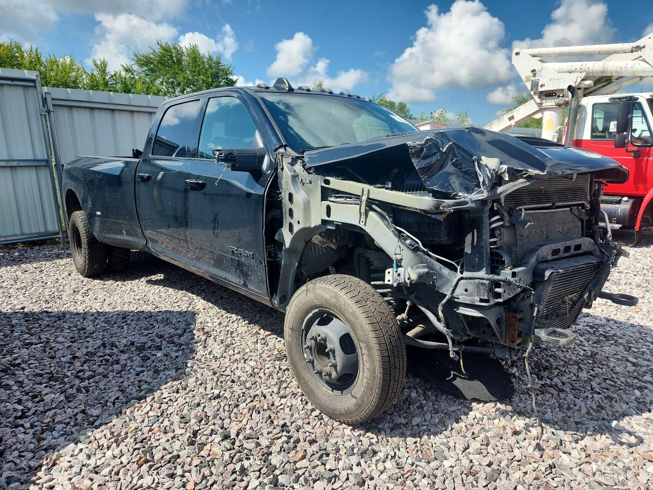 2024 RAM 3500 LARAMIE — снимка 4