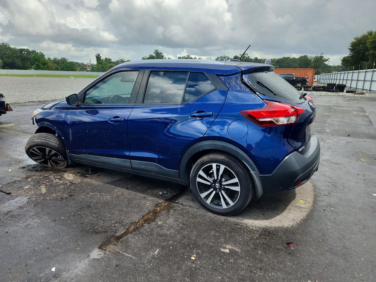 2018 NISSAN KICKS SV — снимка 2