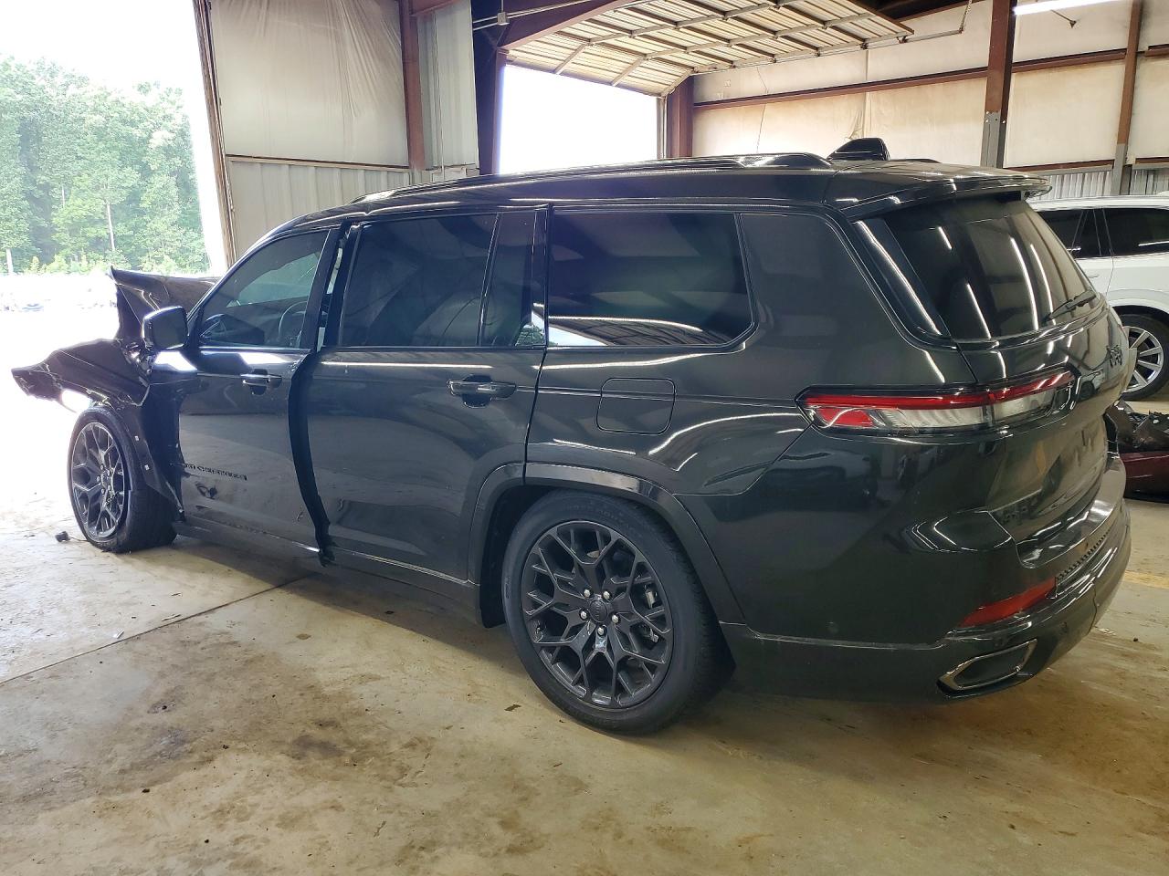 2024 JEEP GRAND CHEROKEE L SUMMIT — снимка 2