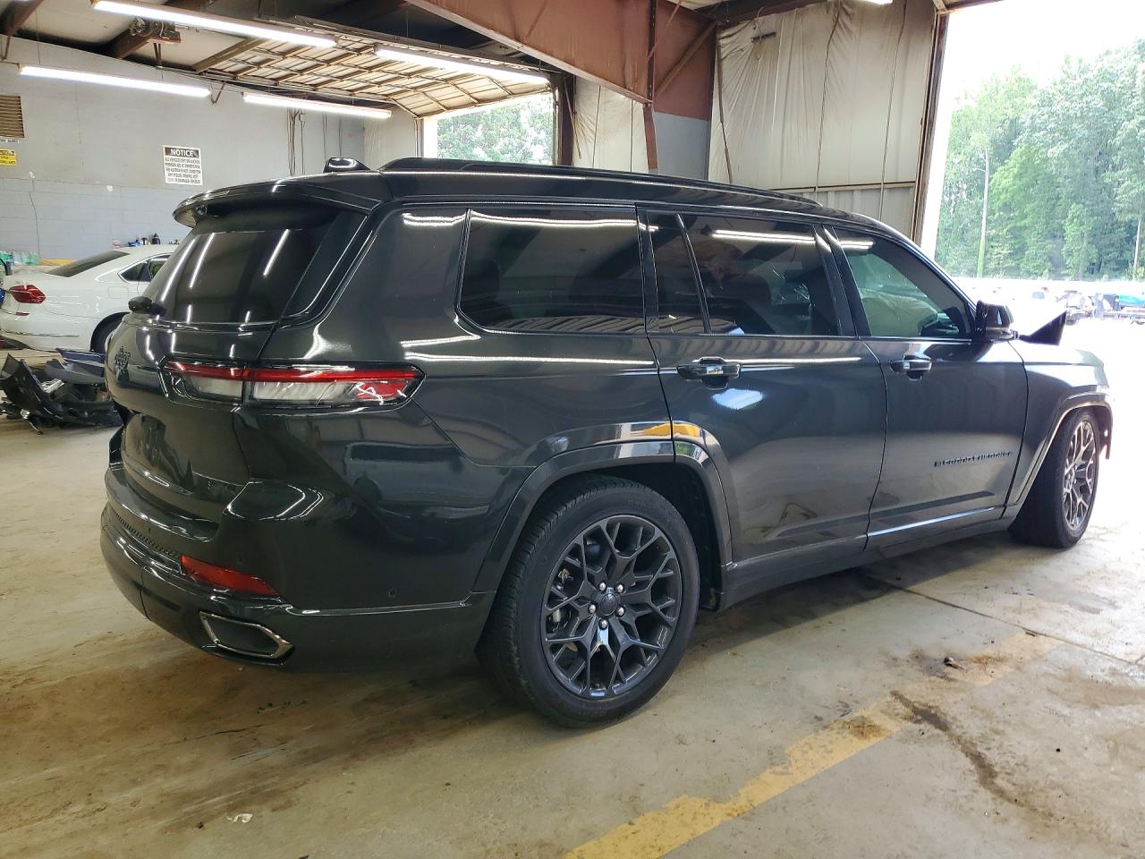 2024 JEEP GRAND CHEROKEE L SUMMIT — снимка 3