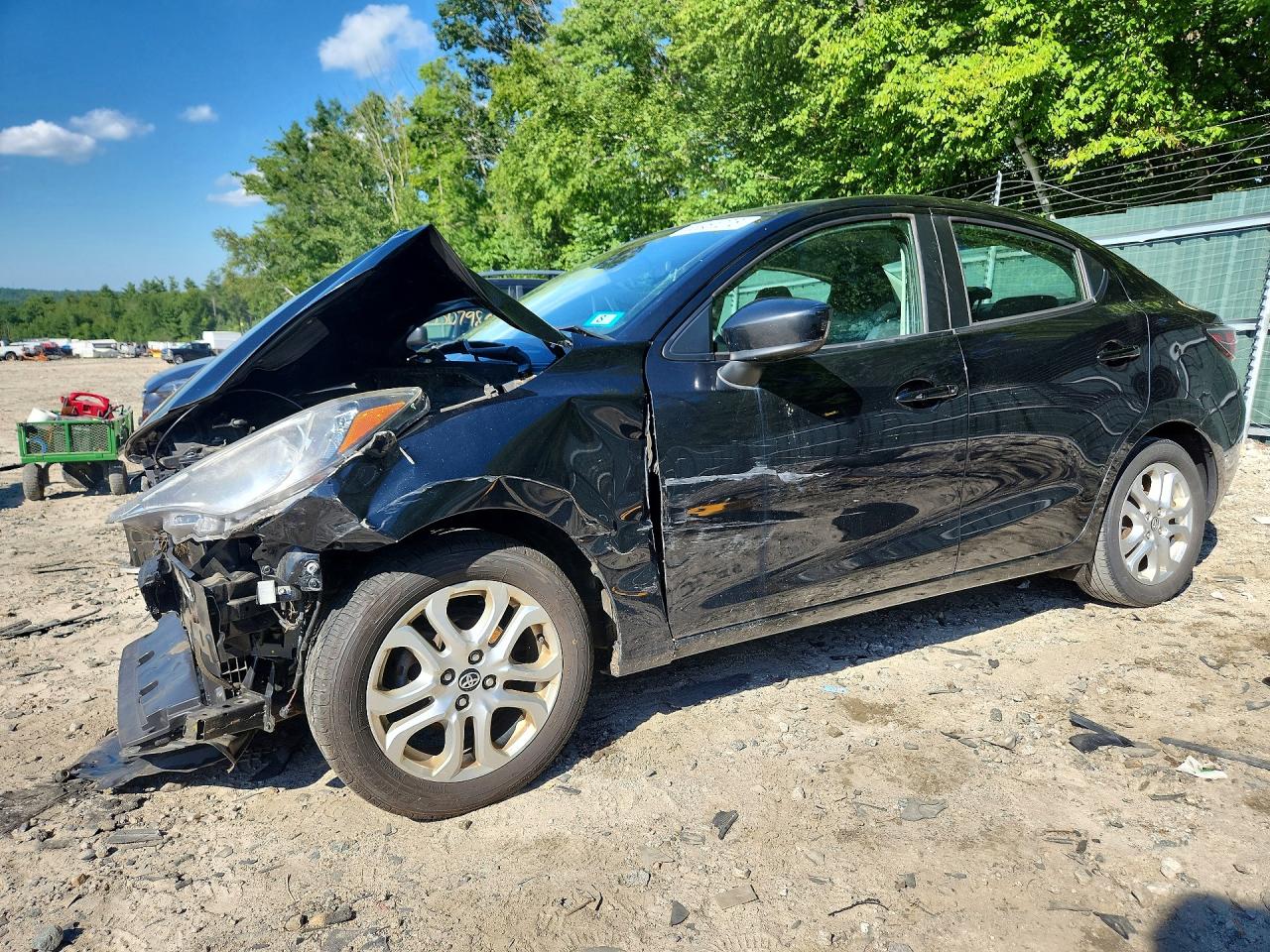 2017 TOYOTA YARIS IA BASE