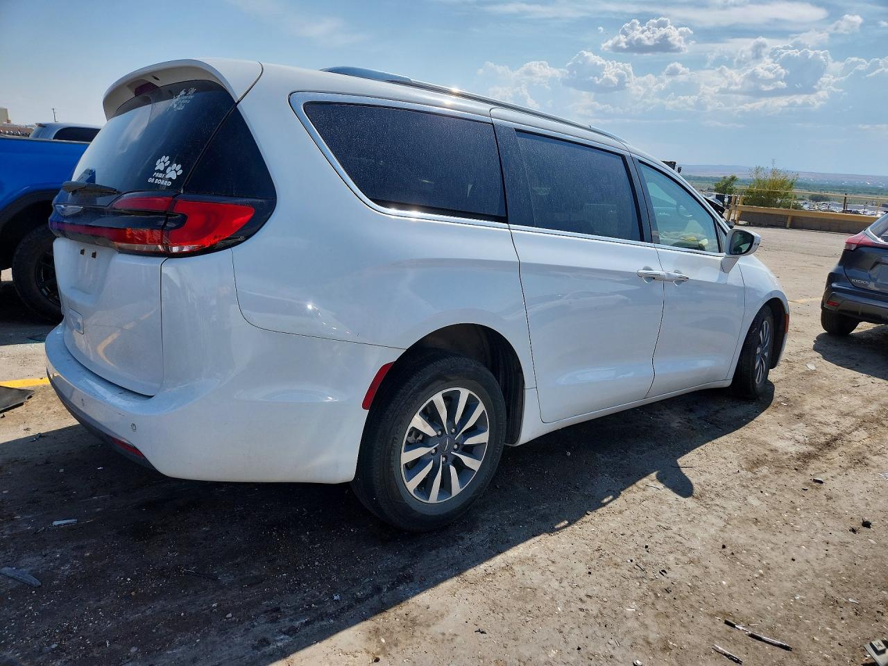 2021 CHRYSLER PACIFICA TOURING L — снимка 3