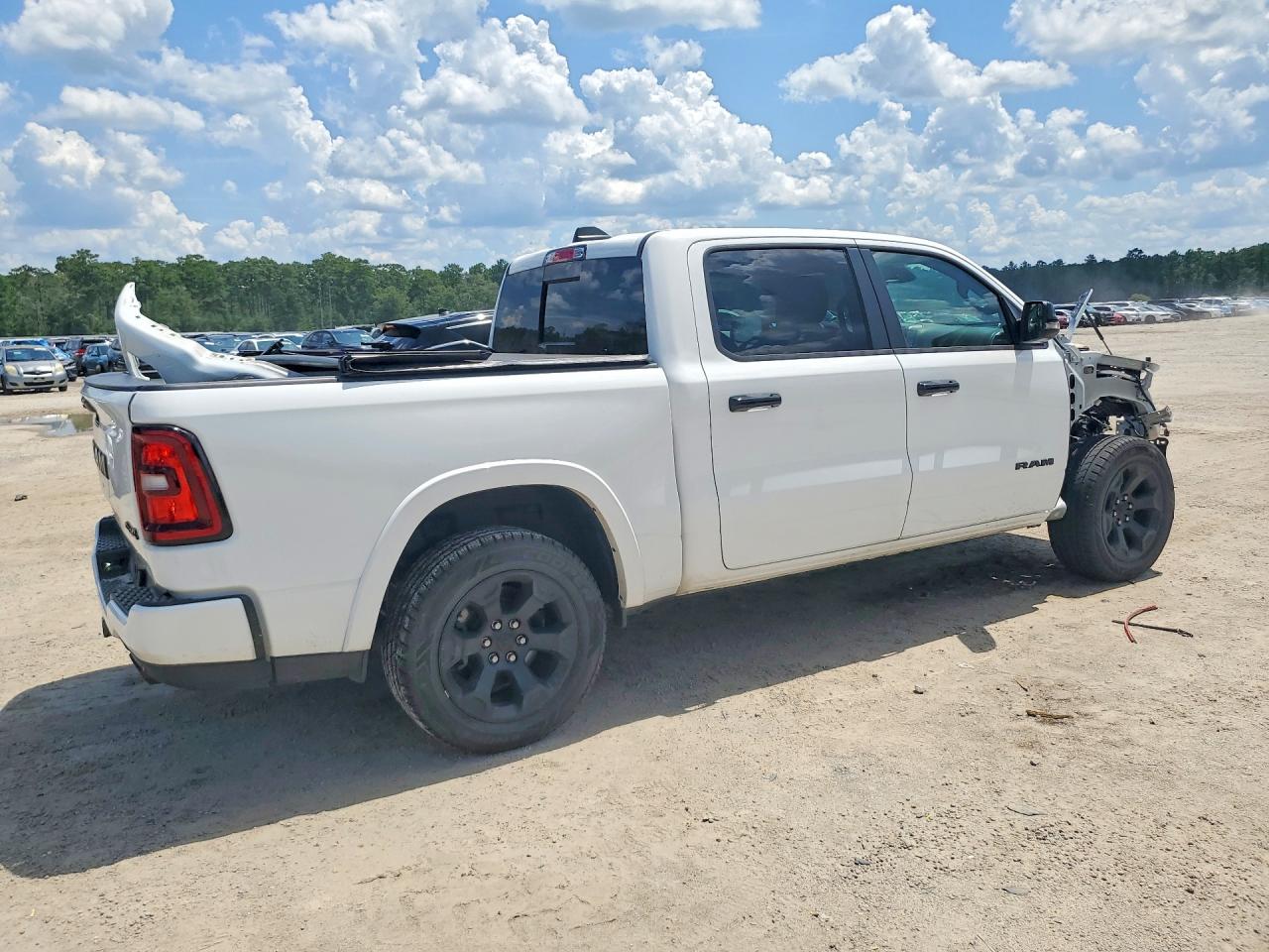 2025 RAM 1500 BIG HORN/LONE STAR — снимка 3