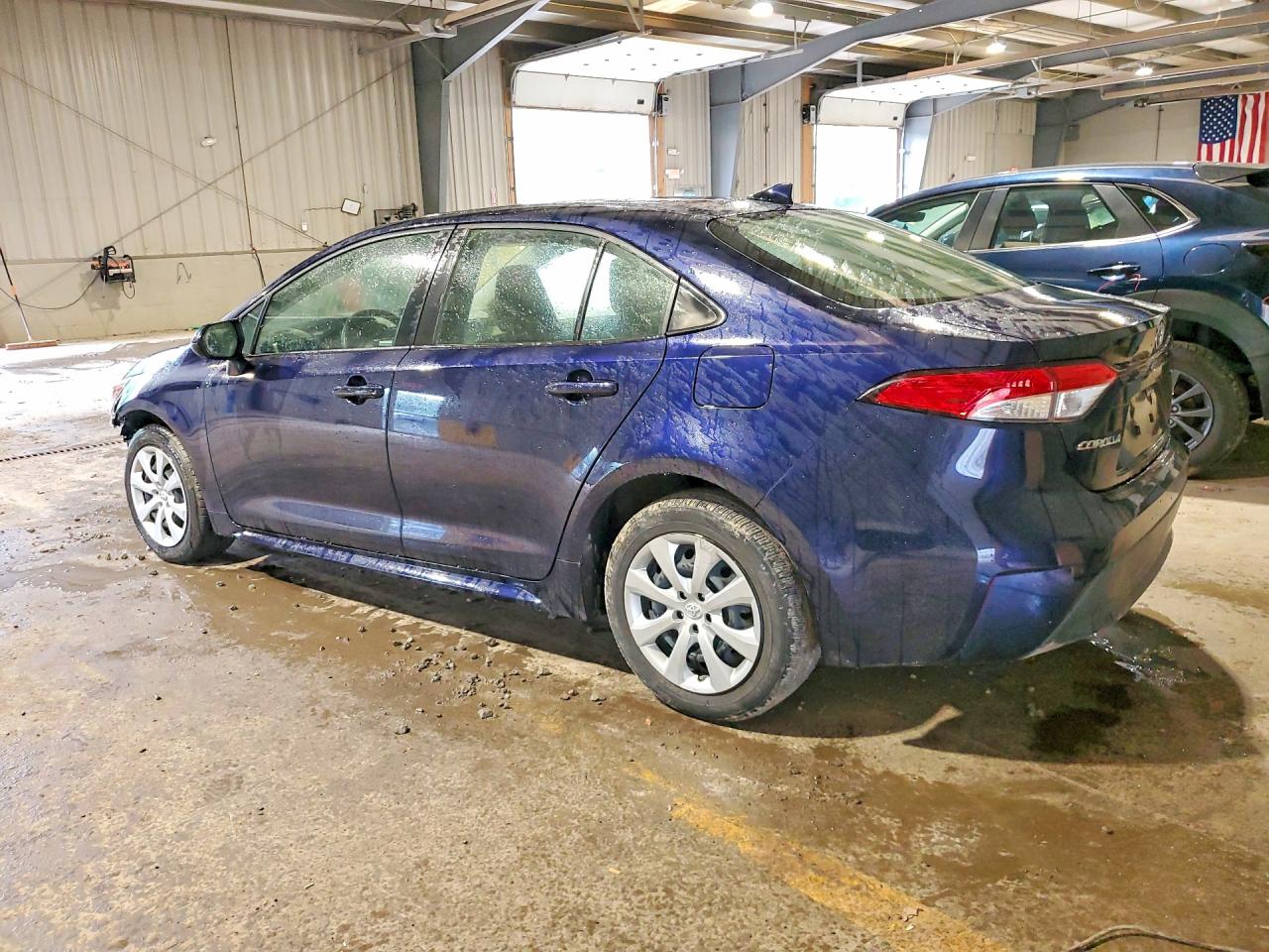 2023 TOYOTA COROLLA LE — снимка 2