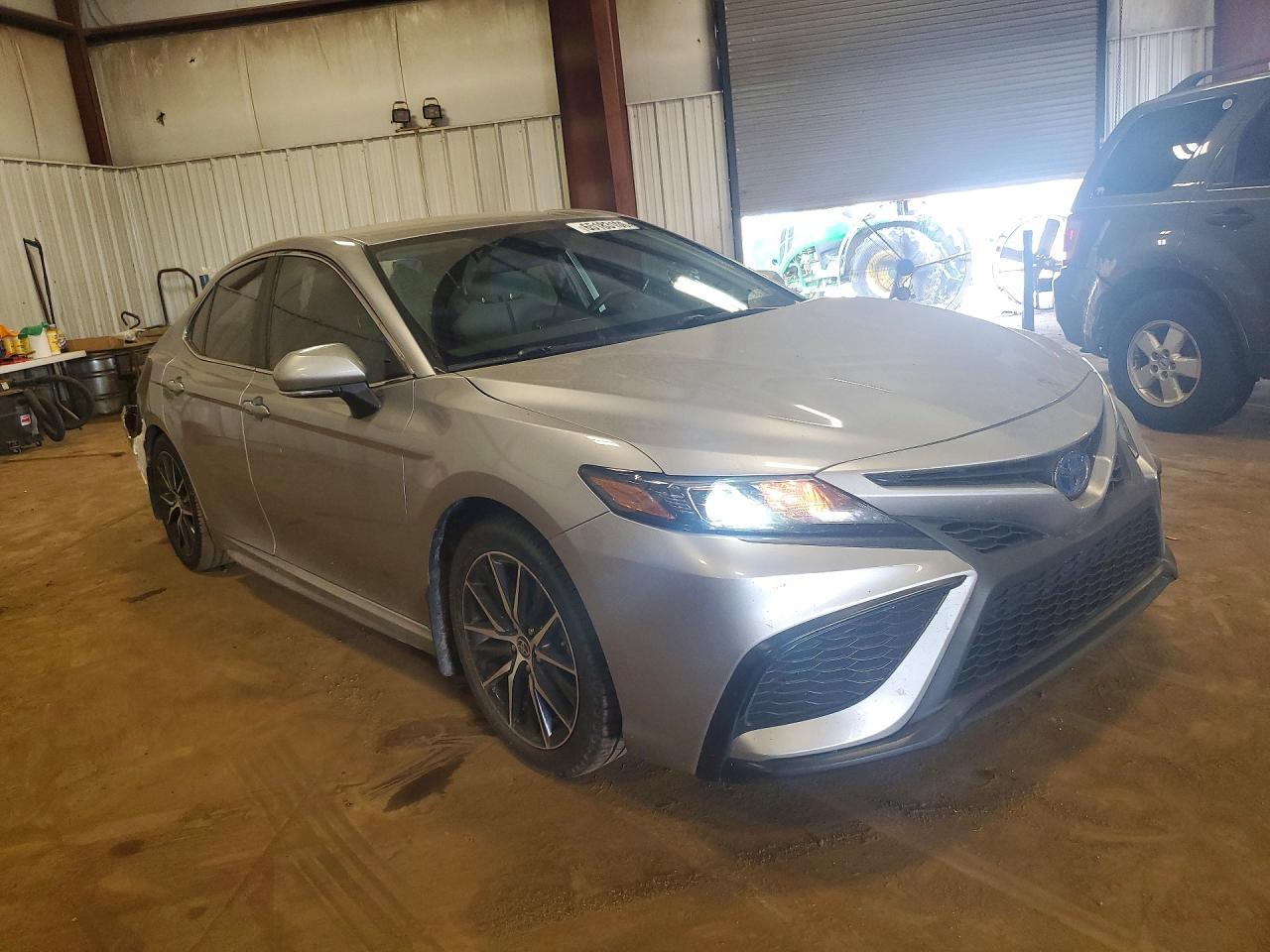 2023 TOYOTA CAMRY HYBRID SE — снимка 4