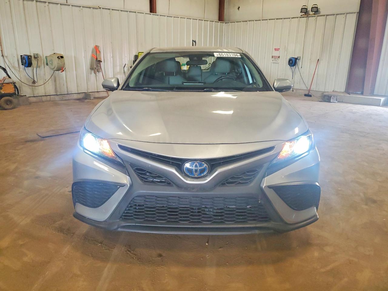 2023 TOYOTA CAMRY HYBRID SE — снимка 5
