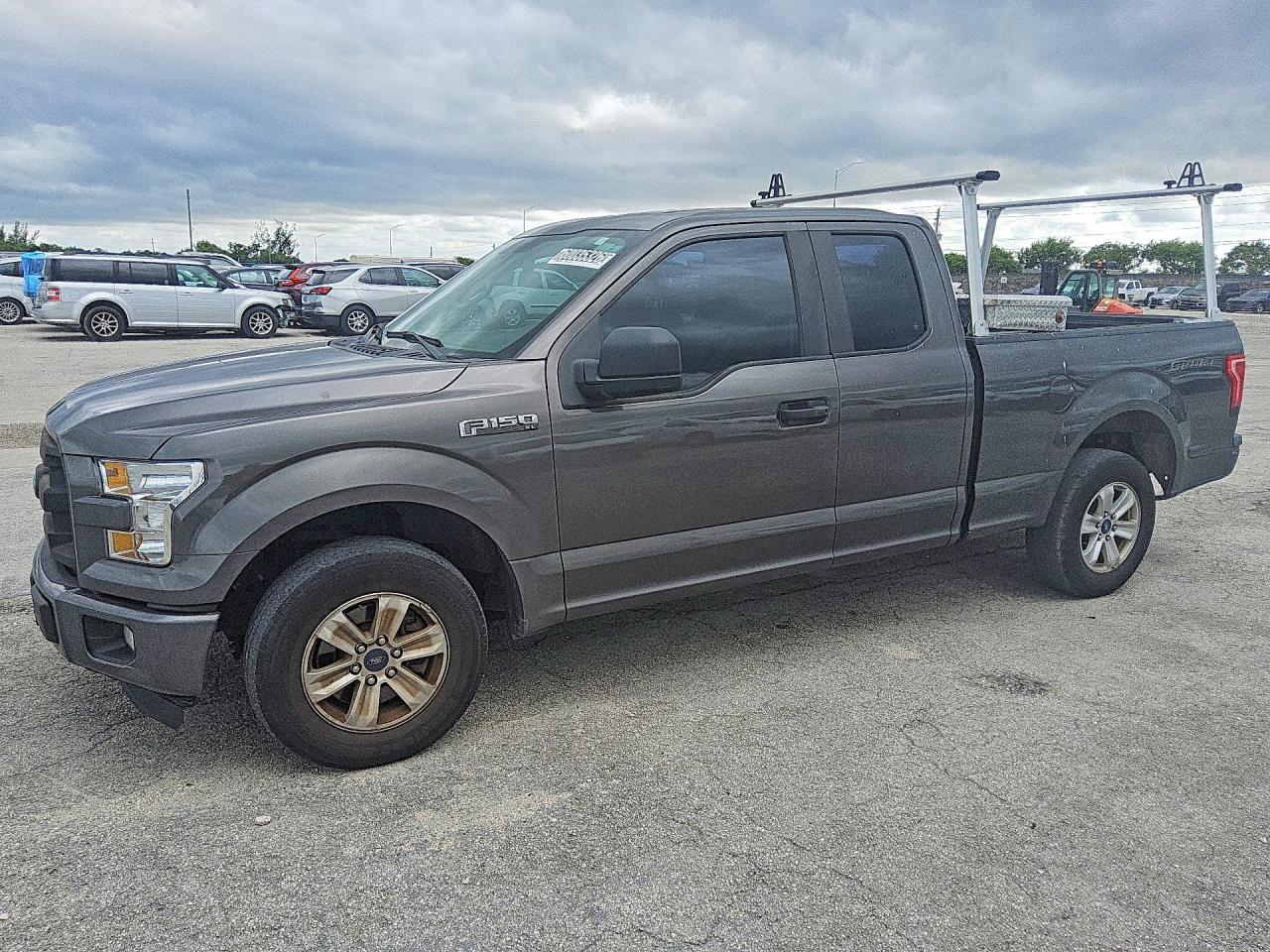 2015 FORD F150 SUPER CAB