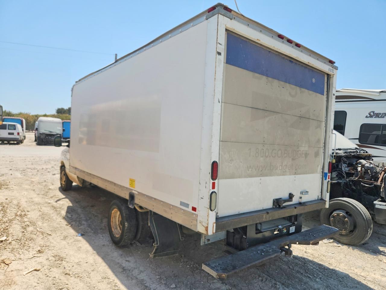 2016 FORD ECONOLINE E350 SUPER DUTY CUTAWAY VAN — снимка 2