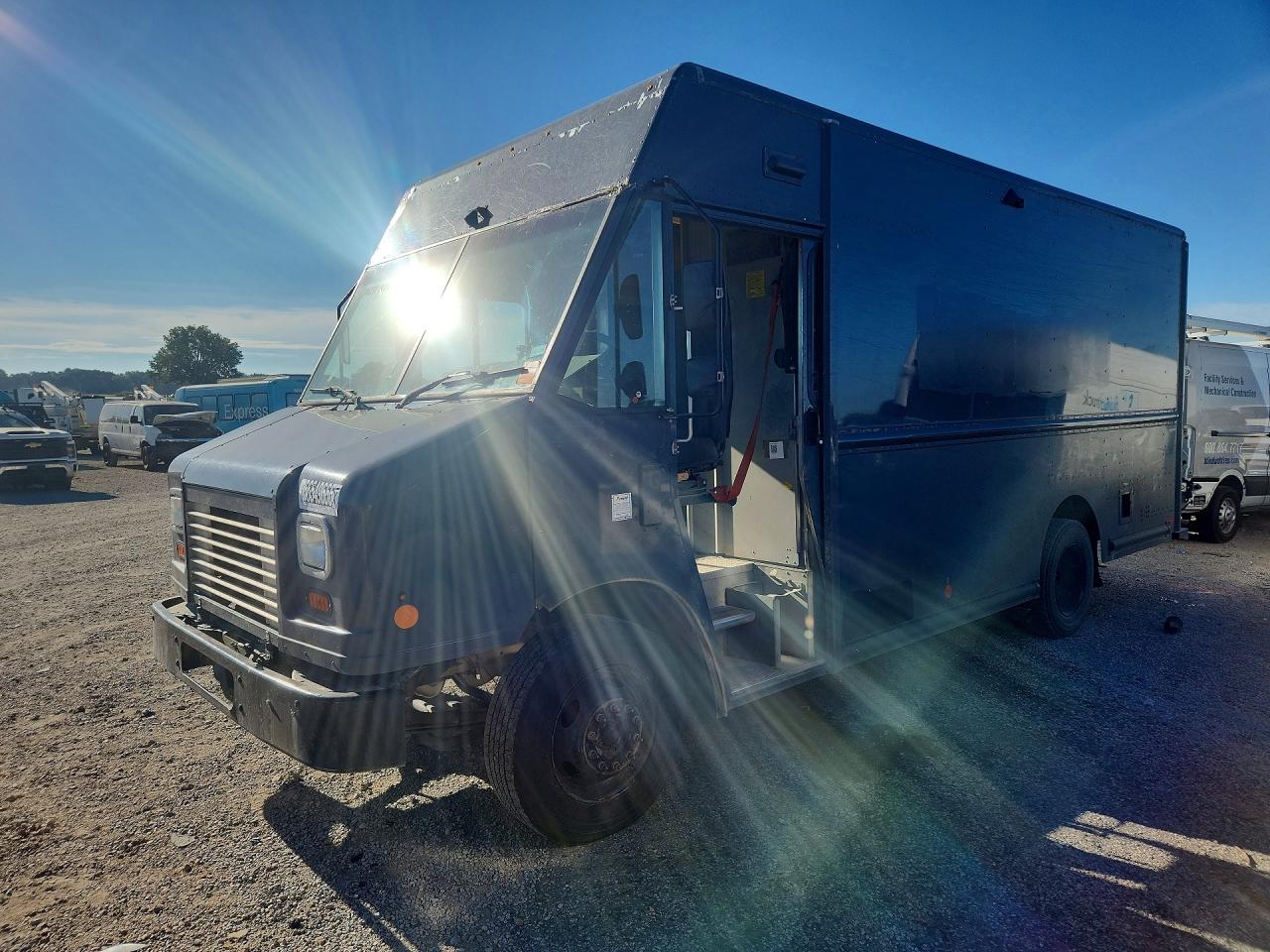 2020 FORD F59