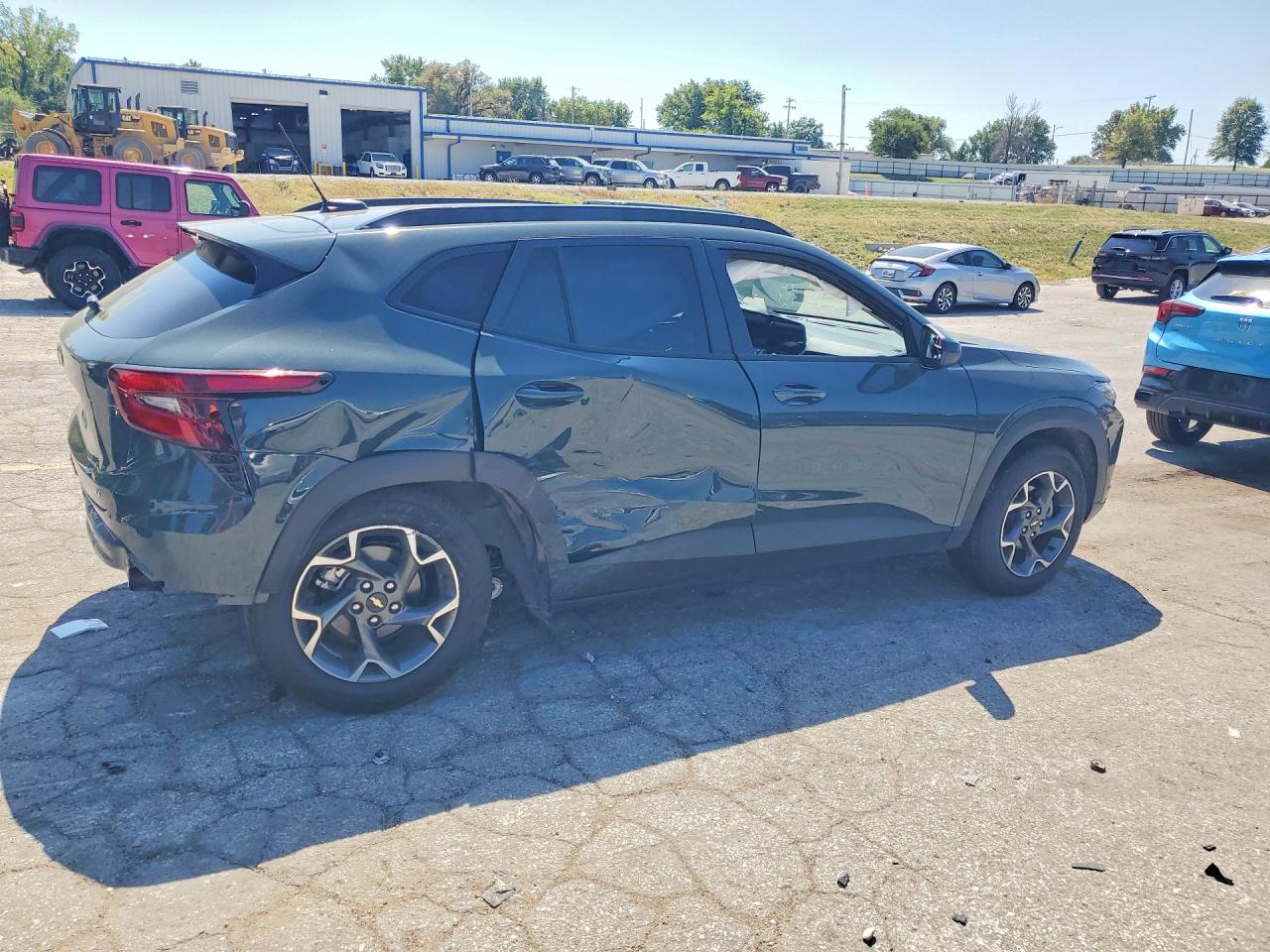 2026 CHEVROLET TRAX 1LT — снимка 3