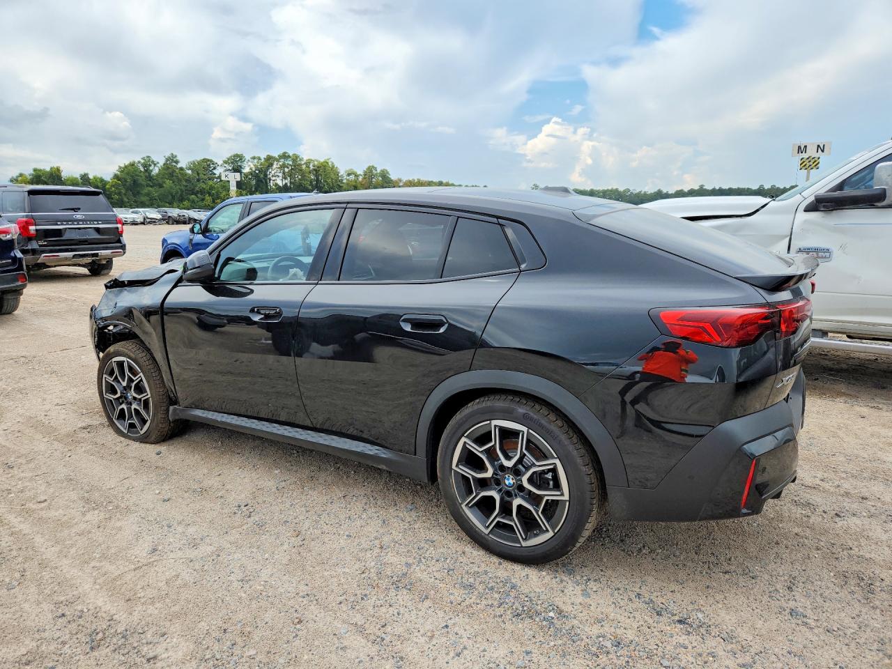 2026 BMW X2 XDRIVE28I — снимка 2