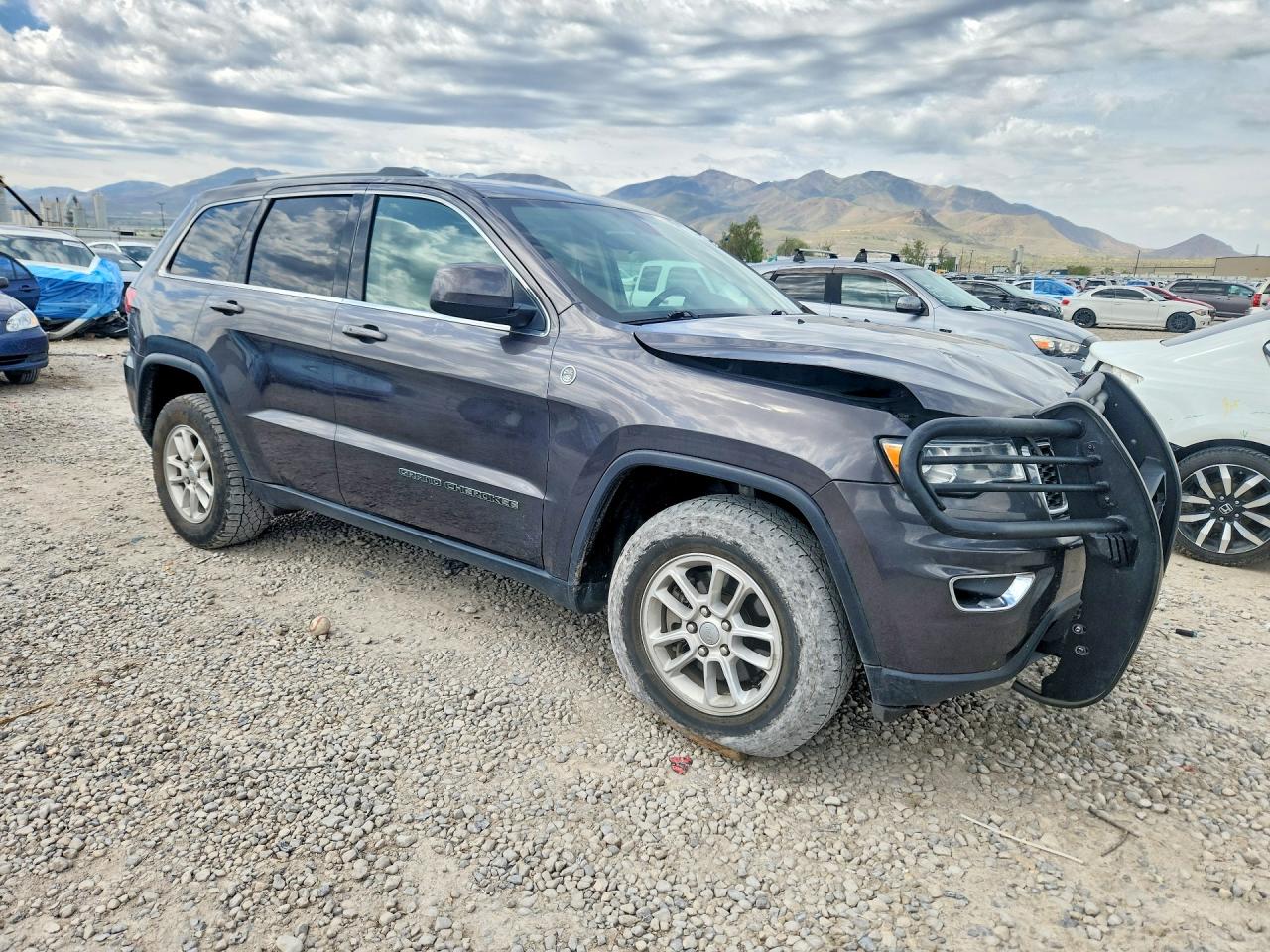 2019 JEEP GRAND CHEROKEE LAREDO — снимка 4