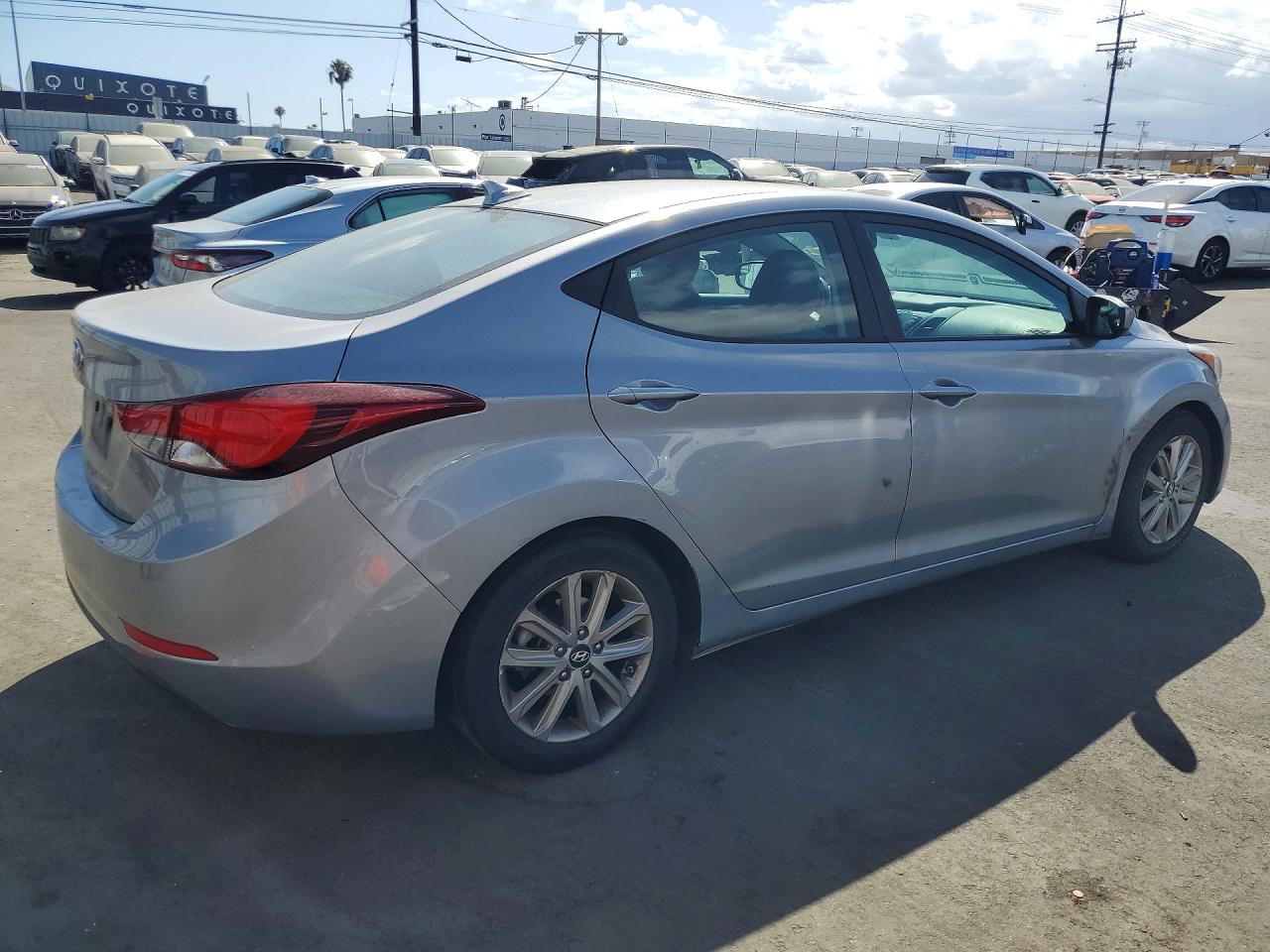 2016 HYUNDAI ELANTRA SE — снимка 3