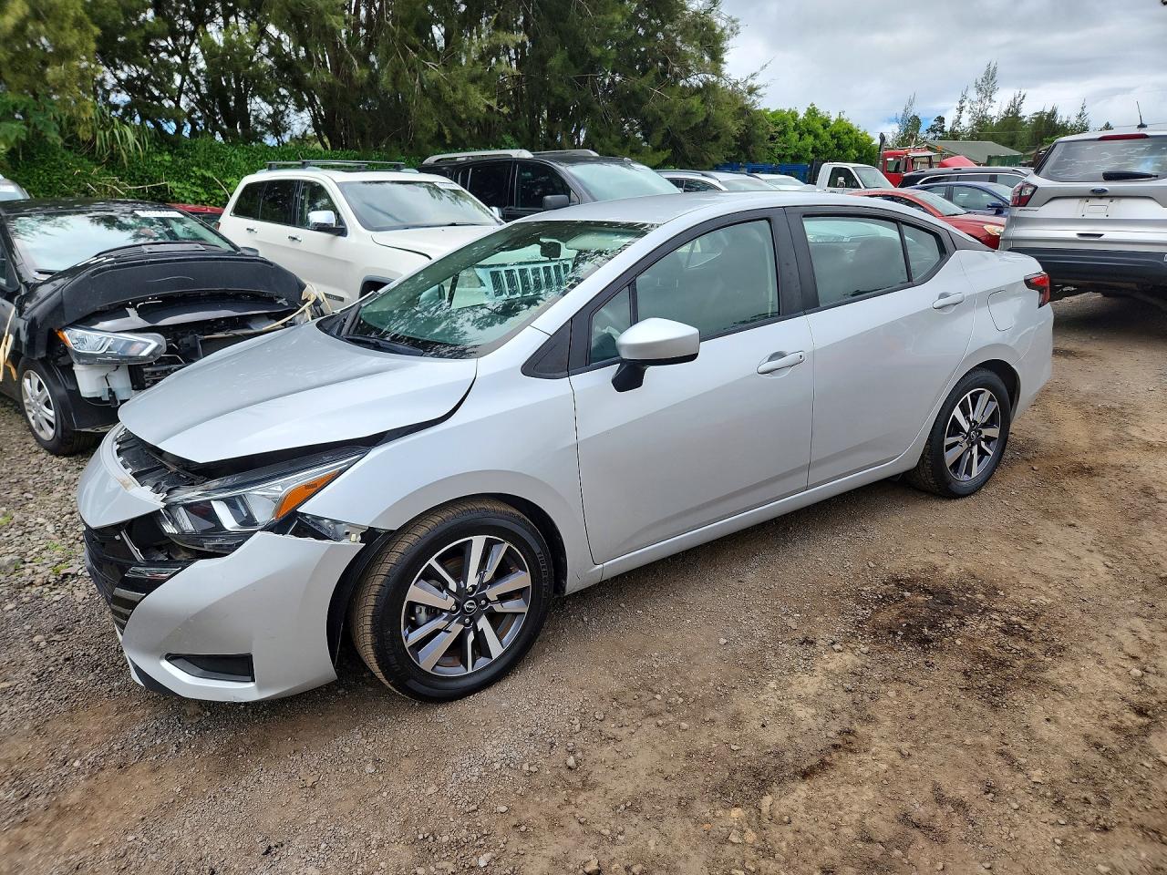 2023 NISSAN VERSA SV