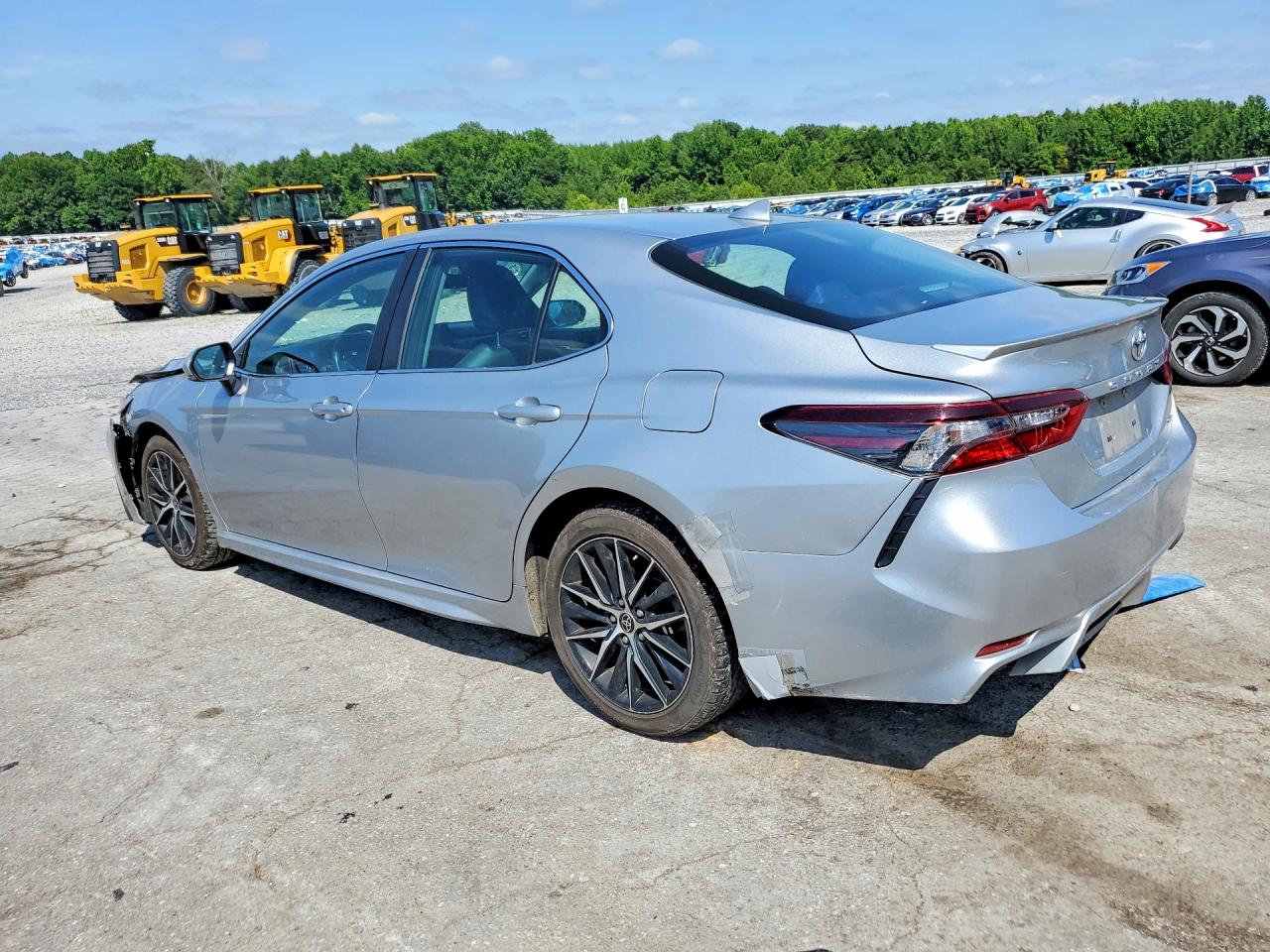 2023 TOYOTA CAMRY SE — снимка 2