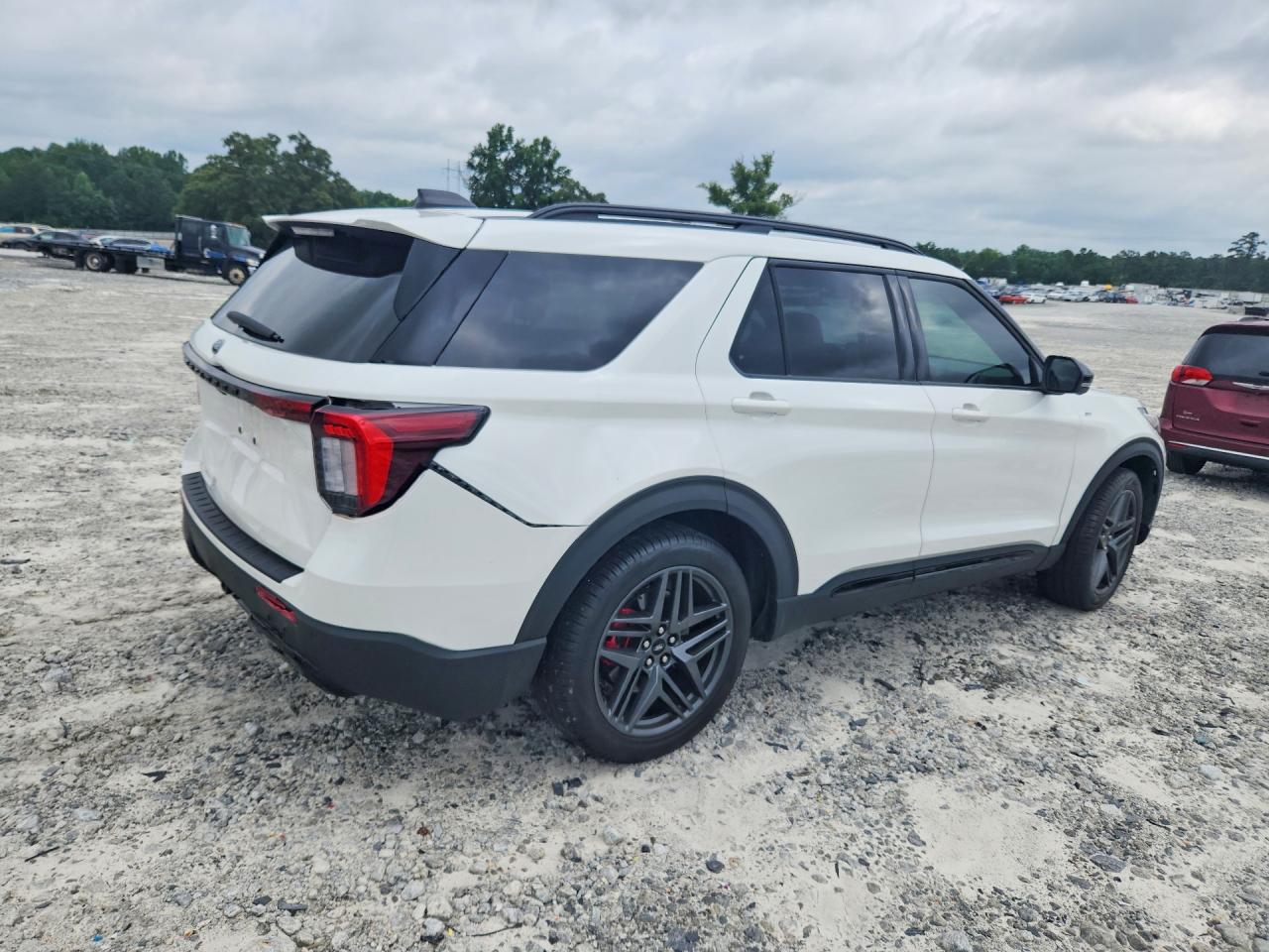 2025 FORD EXPLORER ST-LINE — снимка 3