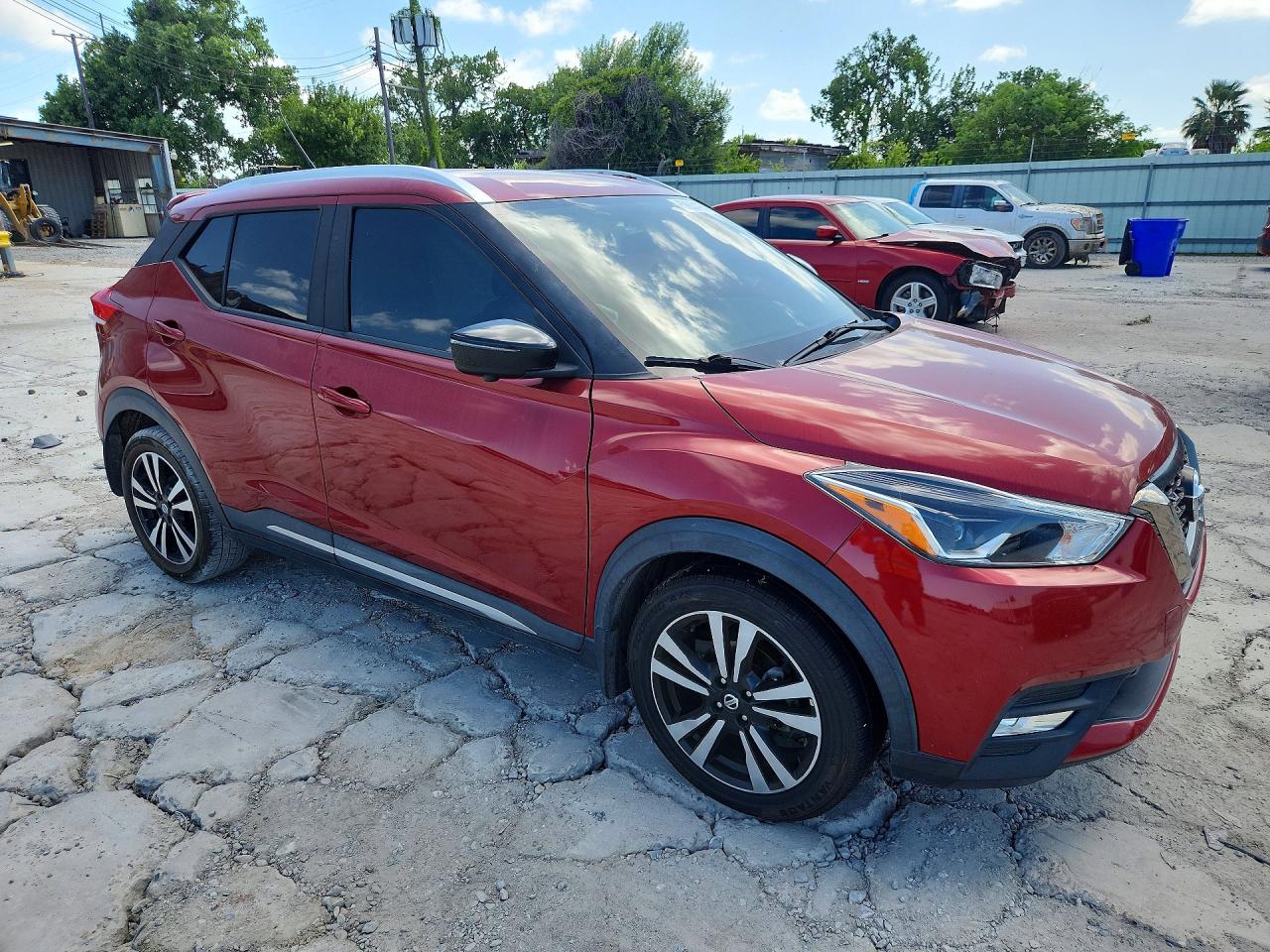 2019 NISSAN KICKS SR — снимка 4
