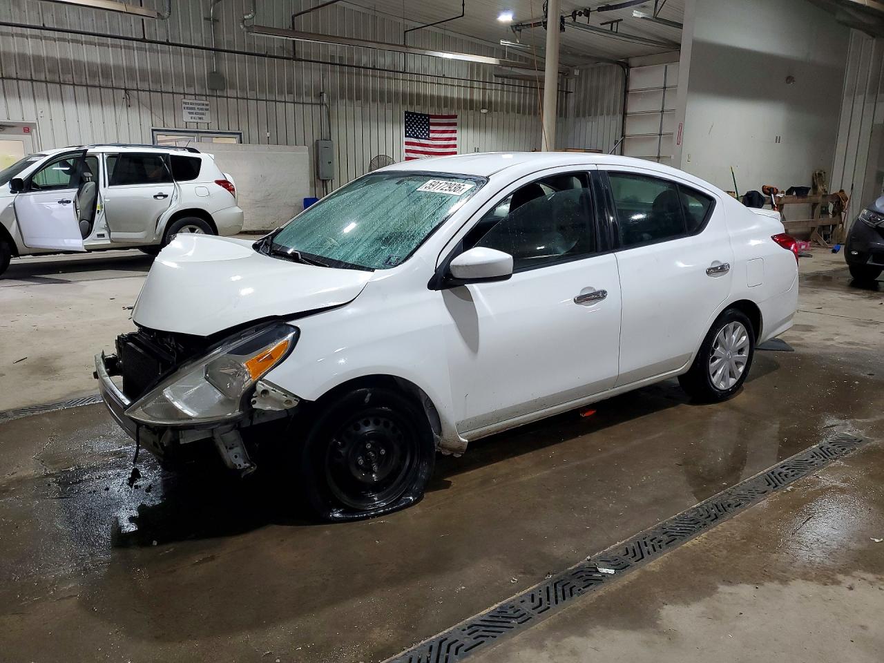 2016 NISSAN VERSA 1.6 SV
