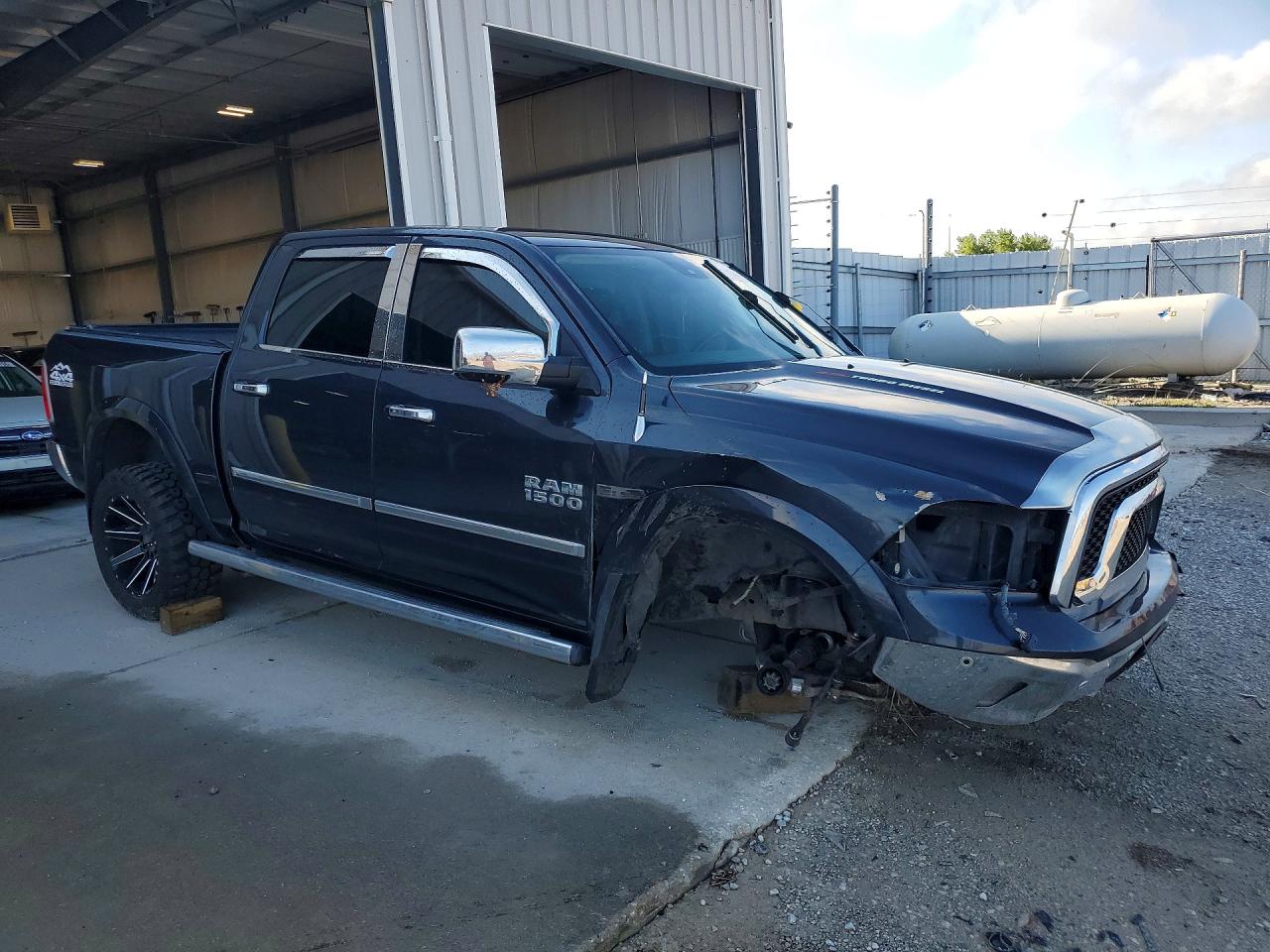 2015 RAM 1500 LARAMIE — снимка 4