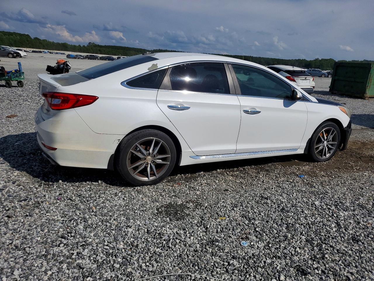 2015 HYUNDAI SONATA SPORT 2.0T — снимка 3