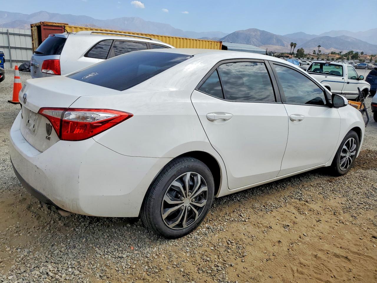 2015 TOYOTA COROLLA LE — снимка 3