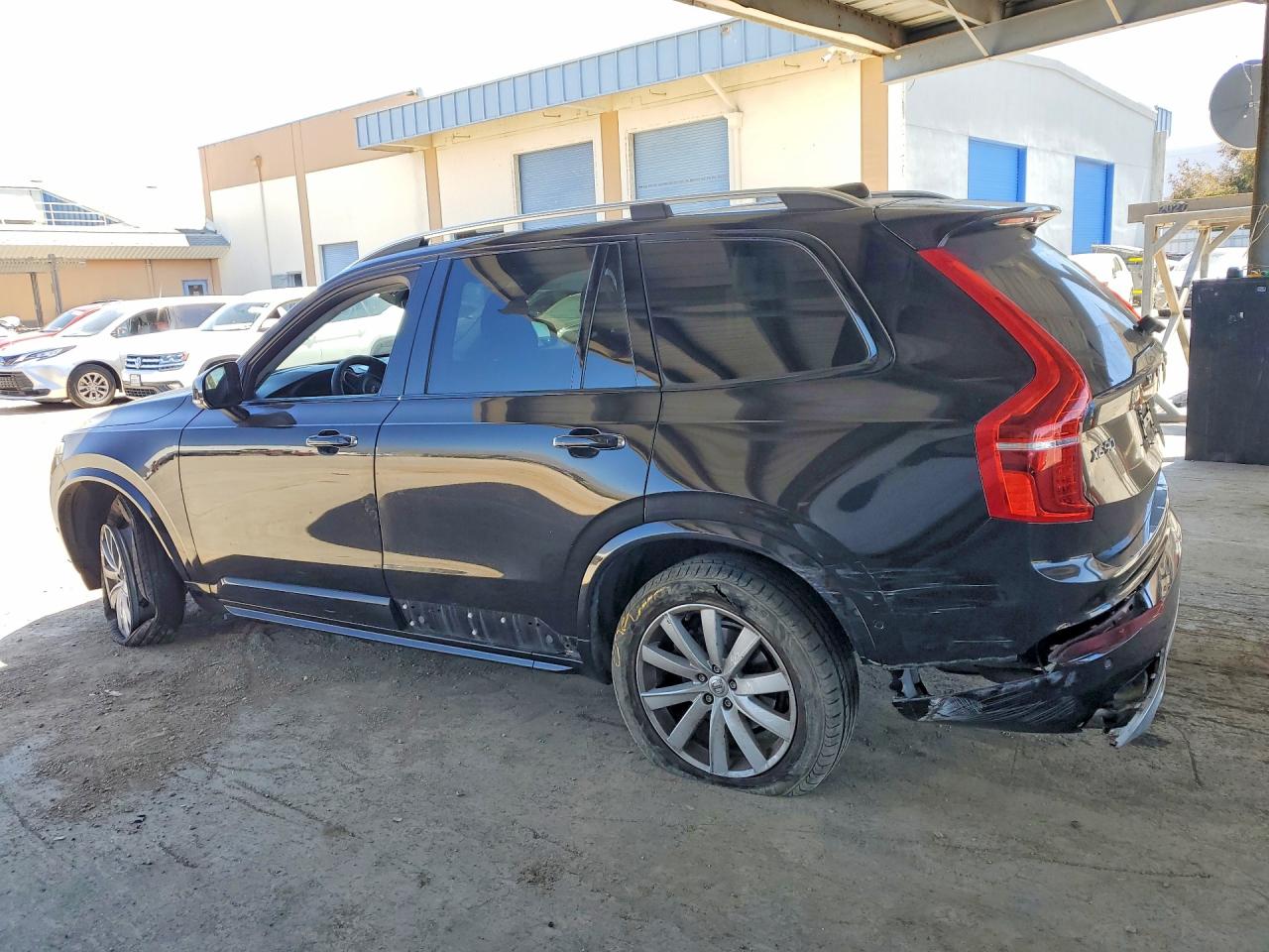 2016 VOLVO XC90 T6 — снимка 2