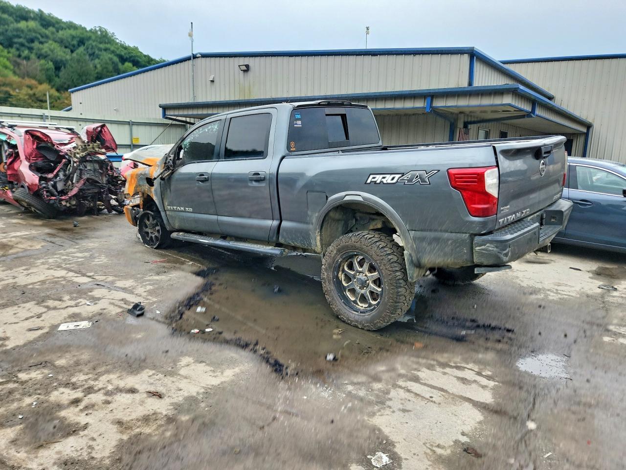2016 NISSAN TITAN XD S — снимка 2
