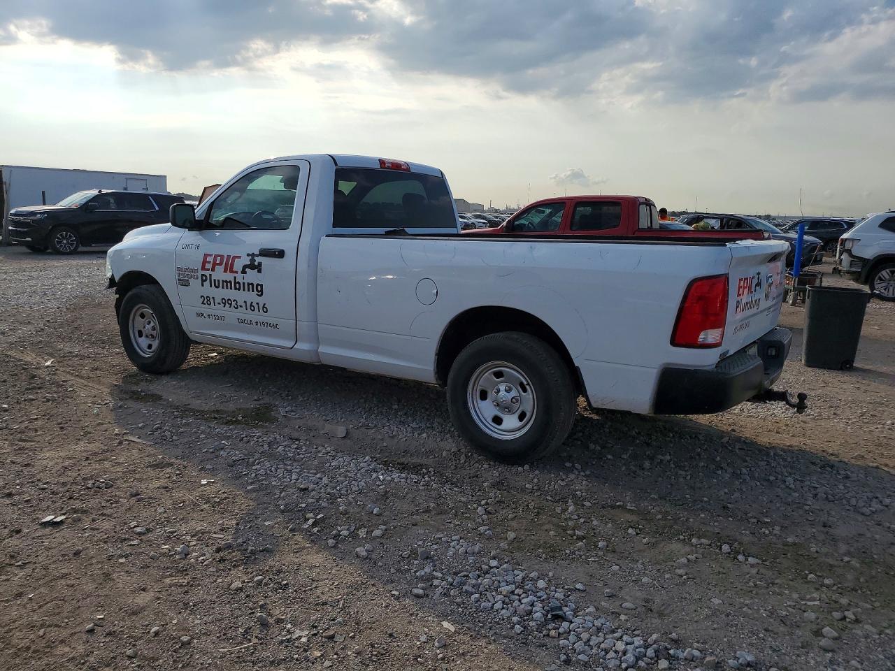 2019 RAM 1500 CLASSIC TRADESMAN — снимка 2