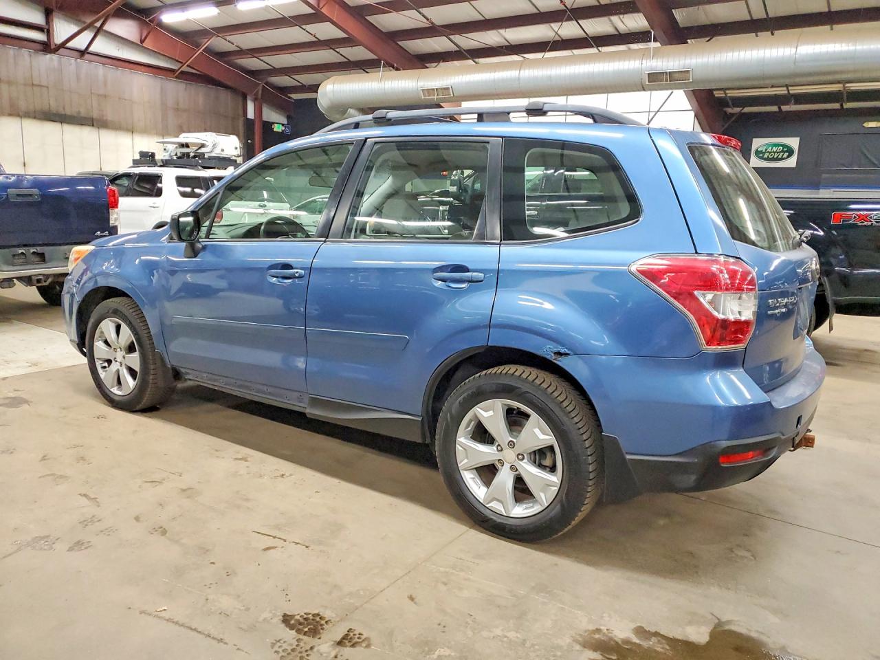2015 SUBARU FORESTER 2.5I — снимка 2