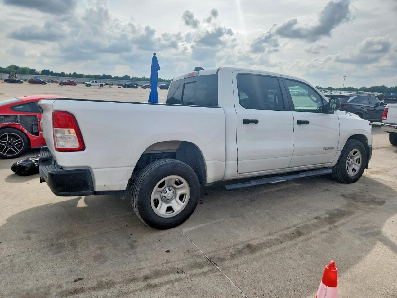 2019 RAM 1500 TRADESMAN — снимка 3