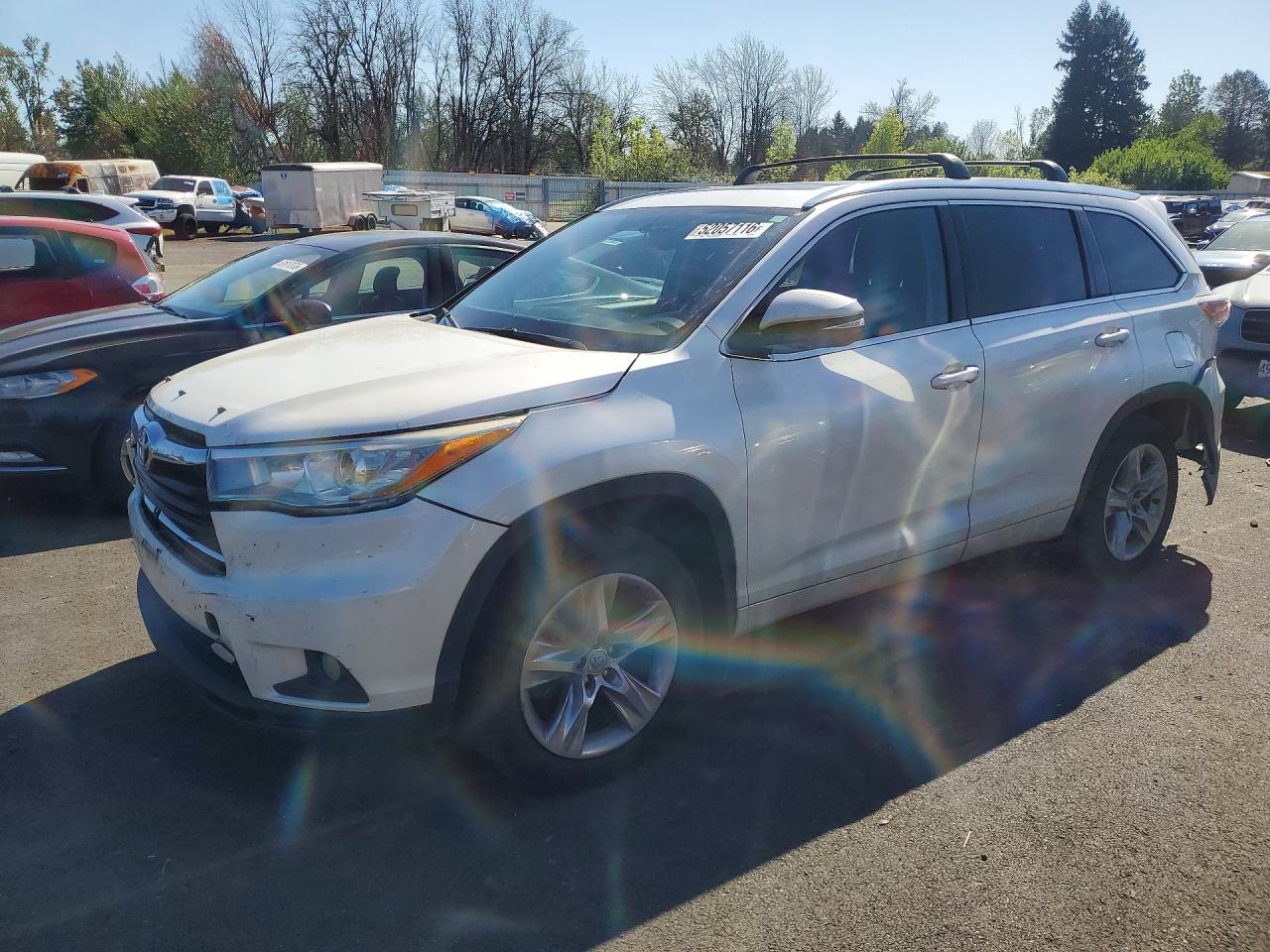 2015 TOYOTA HIGHLANDER LIMITED