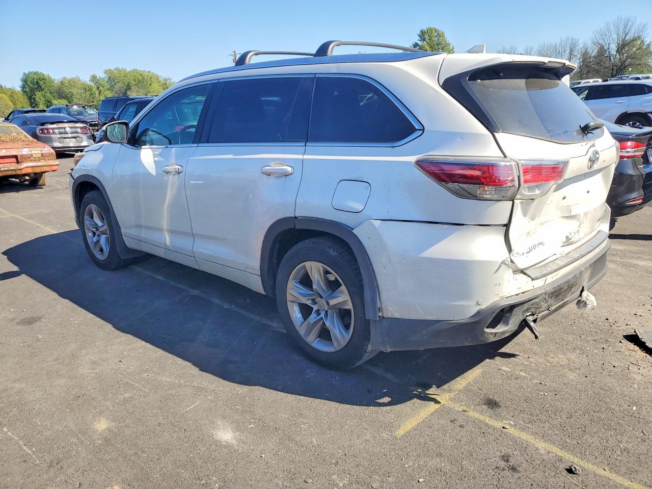 2015 TOYOTA HIGHLANDER LIMITED — снимка 2