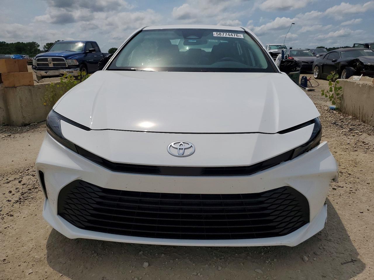2025 TOYOTA CAMRY LE — снимка 5