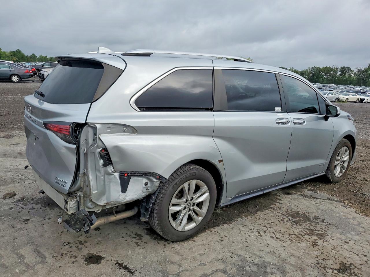 2021 TOYOTA SIENNA LIMITED 7-PASSENGER — снимка 3