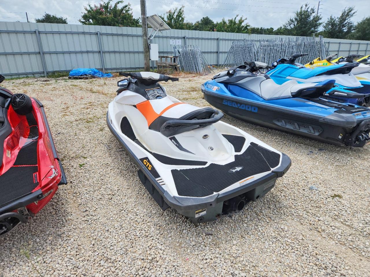 2017 SEA-DOO JET SKI — снимка 3