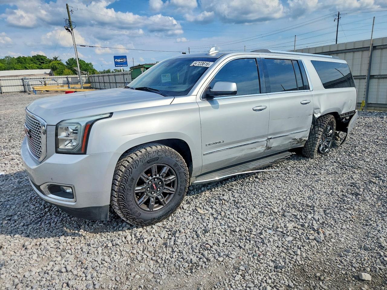 2016 GMC YUKON XL DENALI