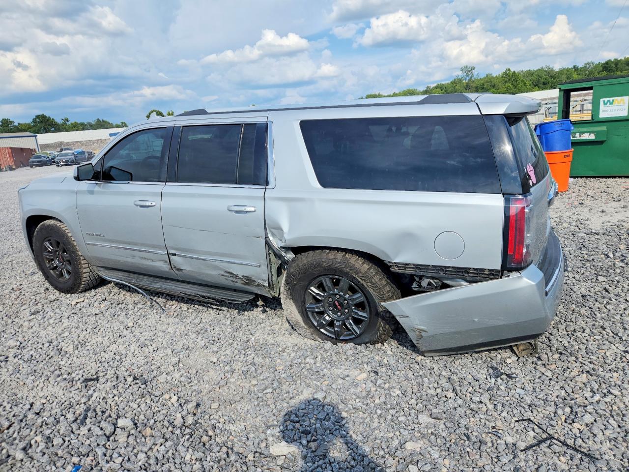 2016 GMC YUKON XL DENALI — снимка 2
