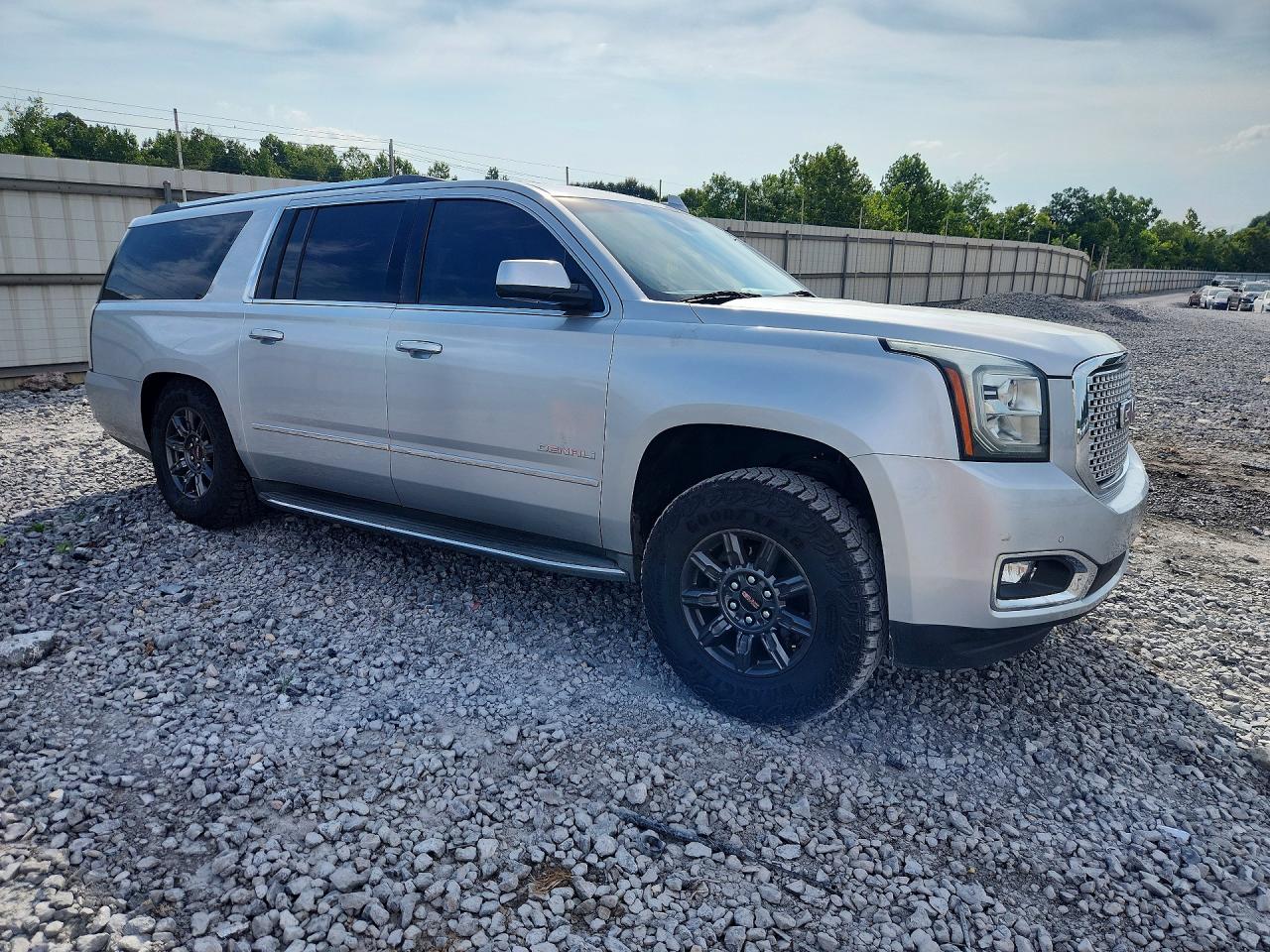 2016 GMC YUKON XL DENALI — снимка 4