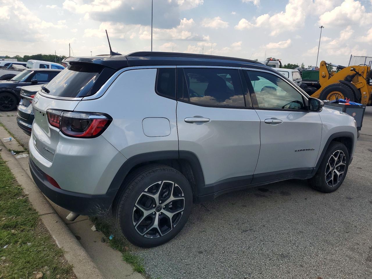 2025 JEEP COMPASS LIMITED — снимка 3