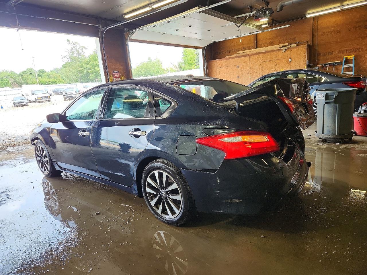 2017 NISSAN ALTIMA 2.5 SV — снимка 2