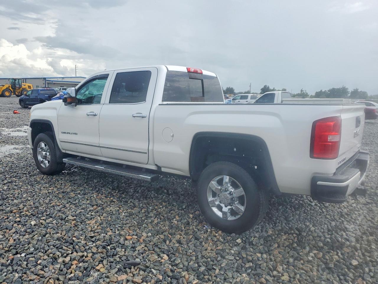 2019 GMC SIERRA K3500 DENALI — снимка 2