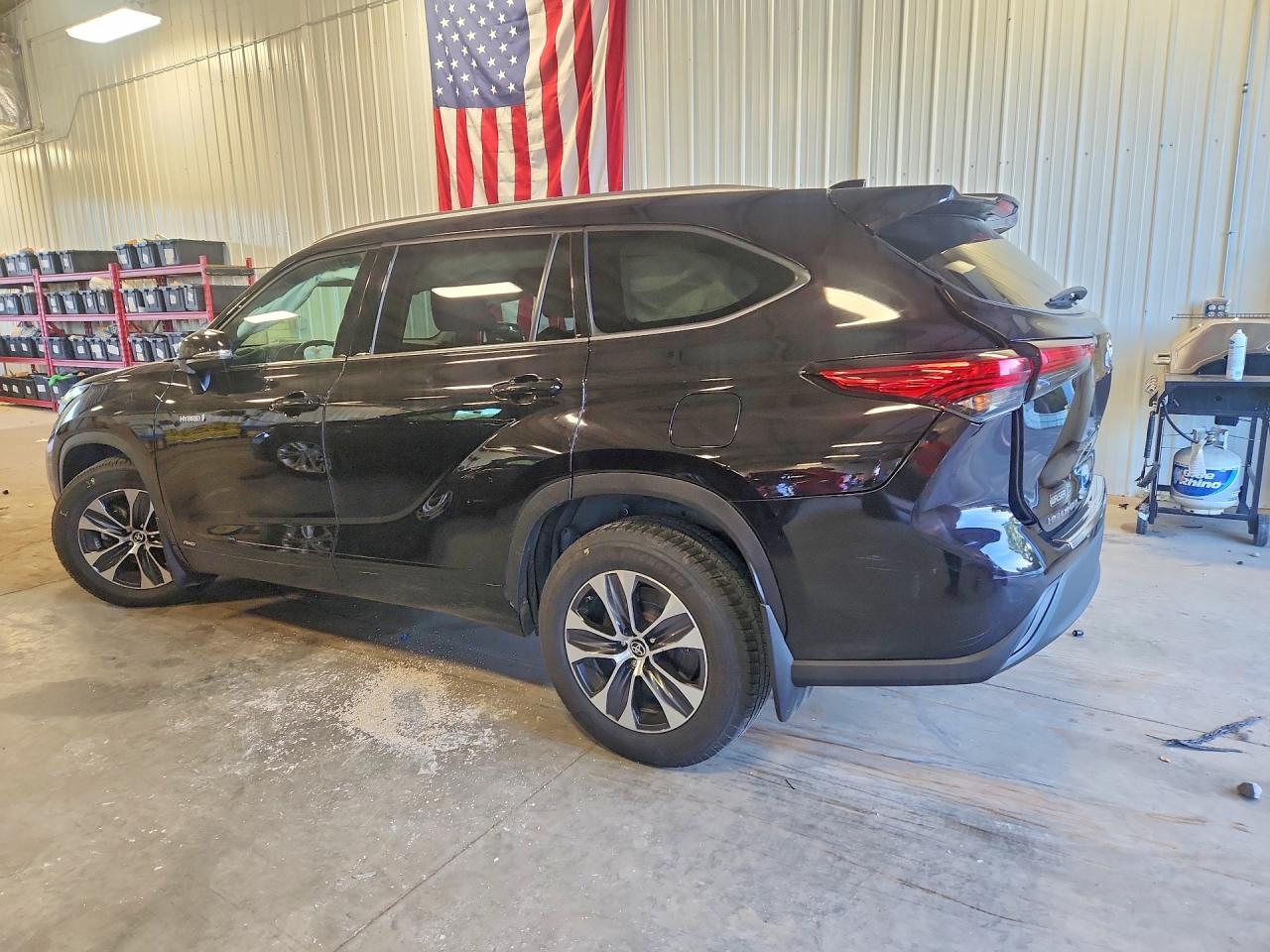 2020 TOYOTA HIGHLANDER HYBRID XLE — снимка 2