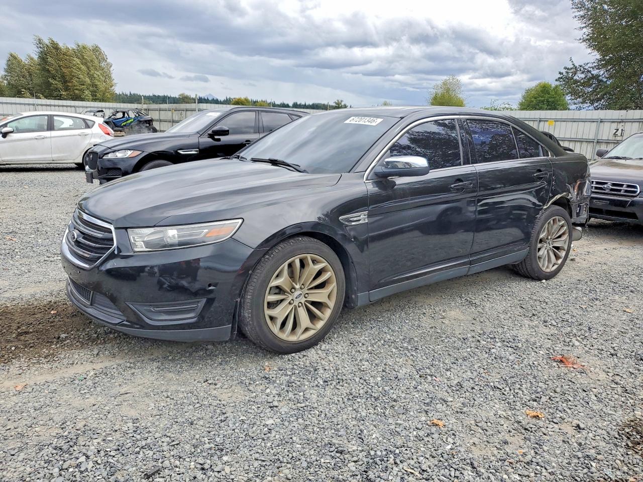 2015 FORD TAURUS LIMITED