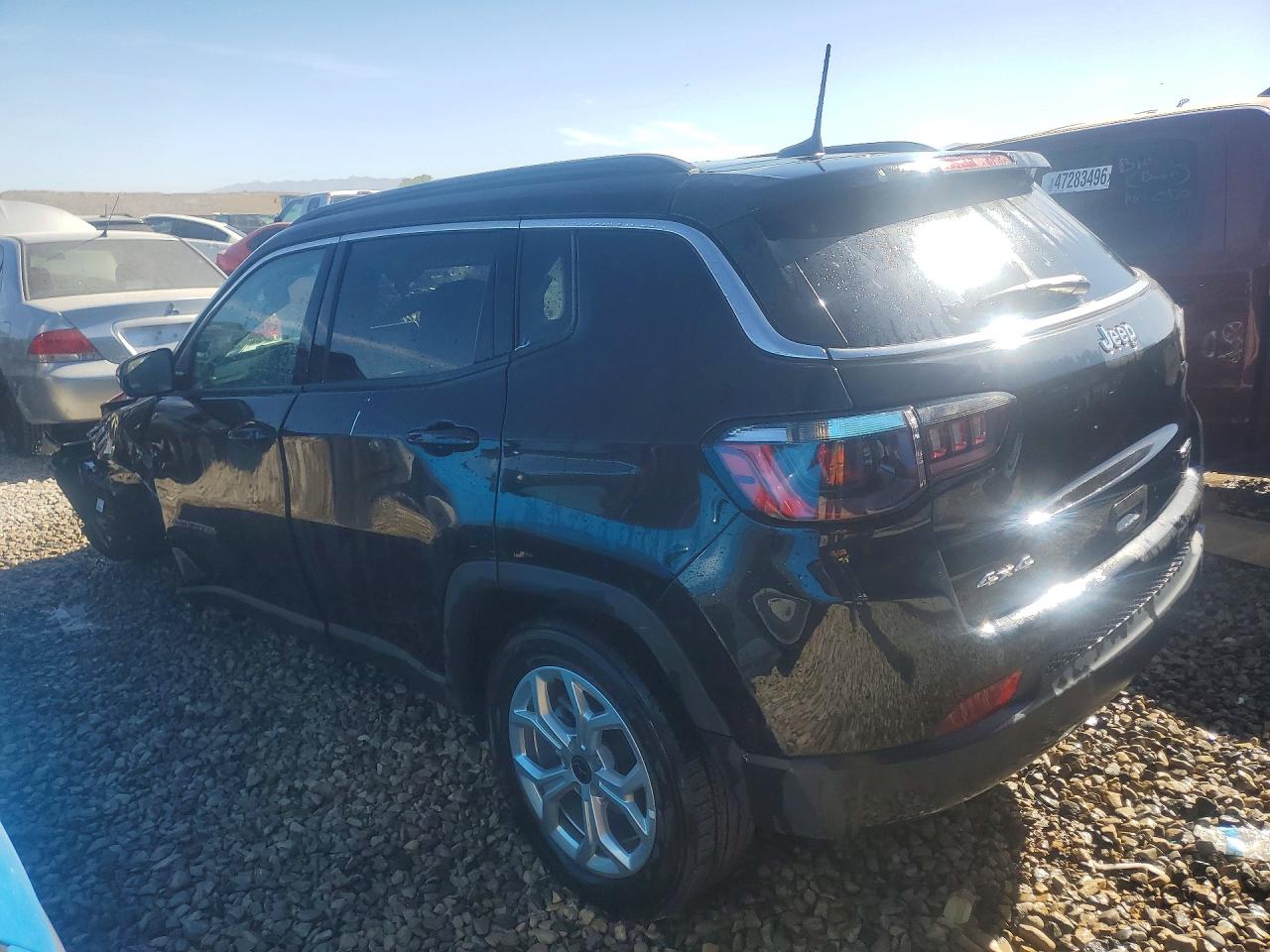 2025 JEEP COMPASS LATITUDE — снимка 2