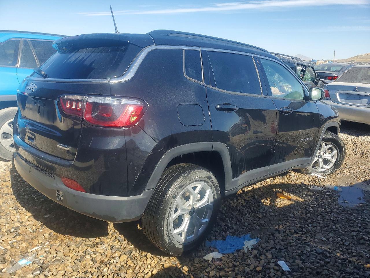 2025 JEEP COMPASS LATITUDE — снимка 3