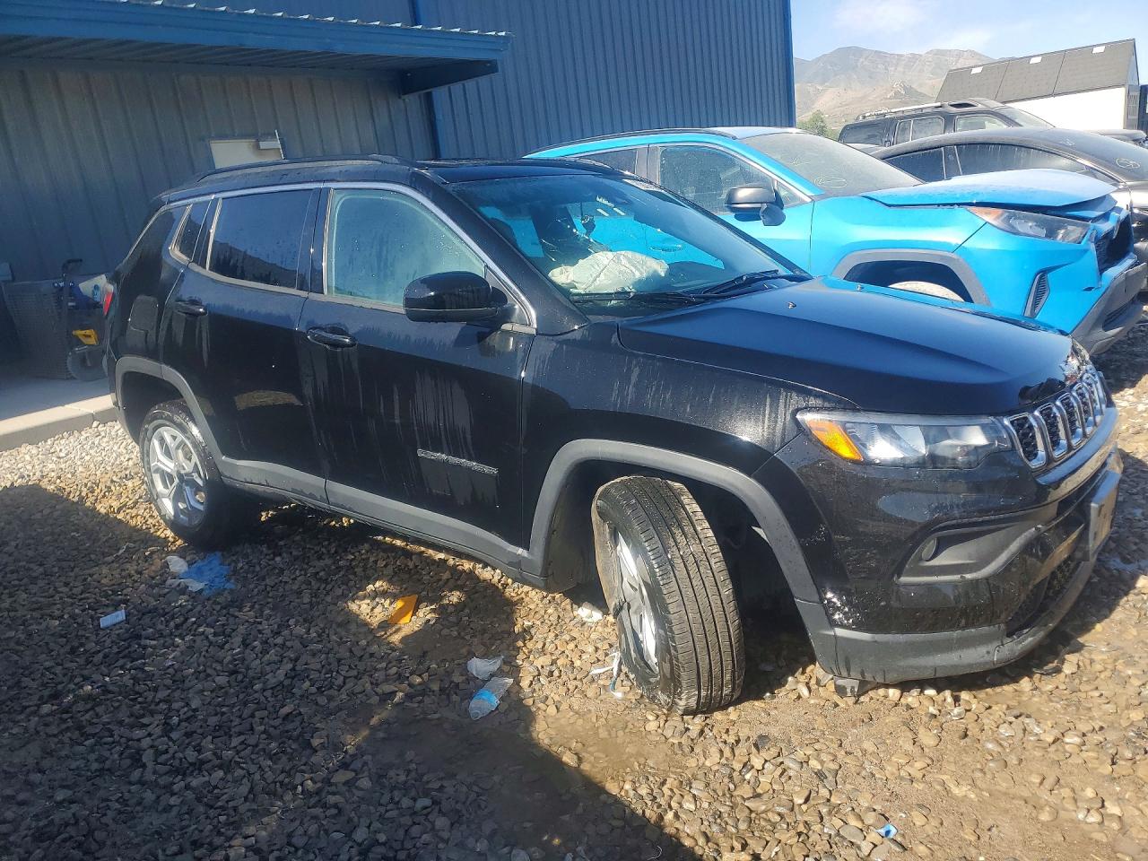 2025 JEEP COMPASS LATITUDE — снимка 4
