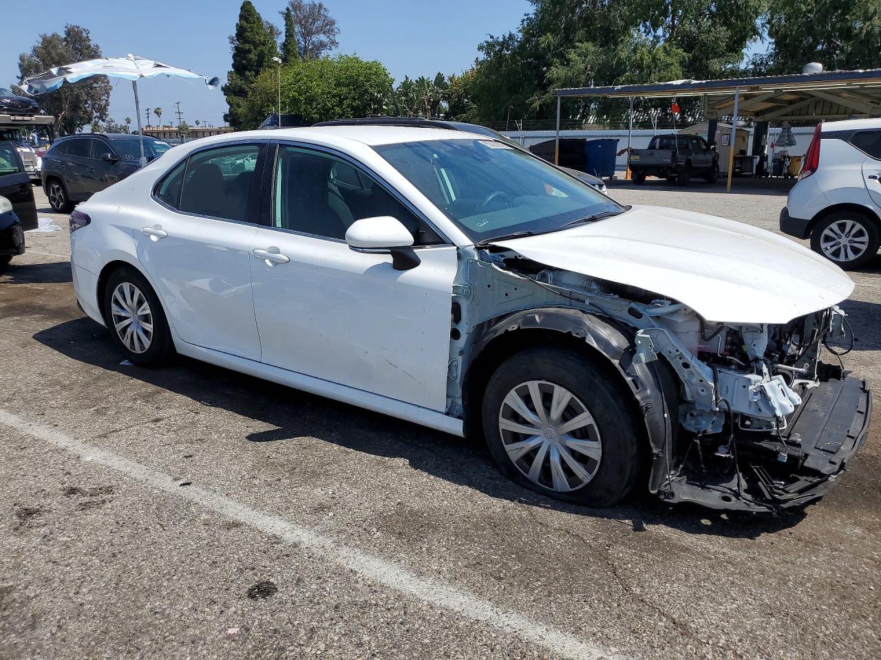 2024 TOYOTA CAMRY LE — снимка 4