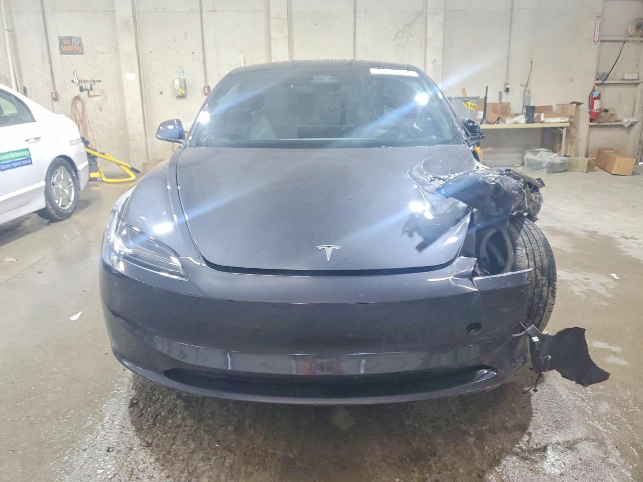 2025 TESLA MODEL 3 — снимка 5